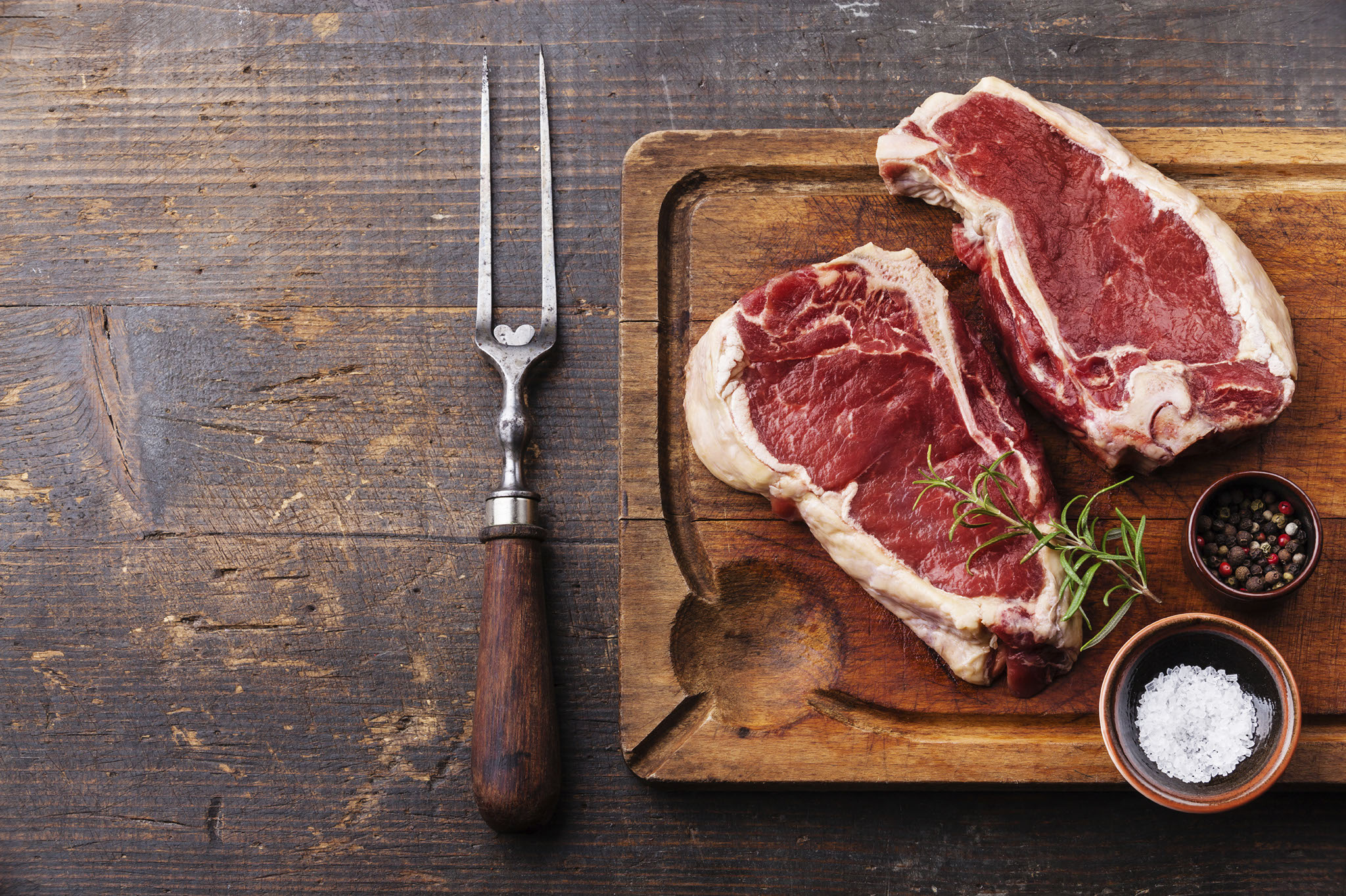 肉食ダイエットでリウマチが改善。抱えている疾患は食事が原因かも？